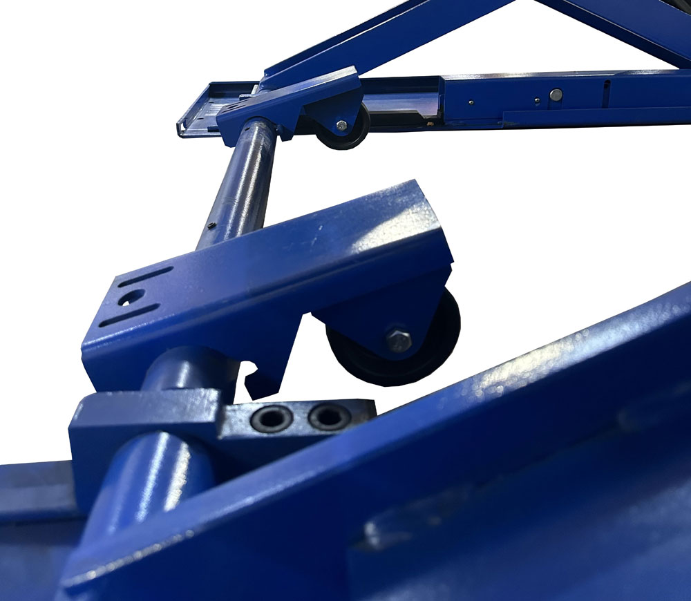 TUXEDO MR6.5K-38 6,500 LB MID-RISE PORTABLE SCISSOR LIFT