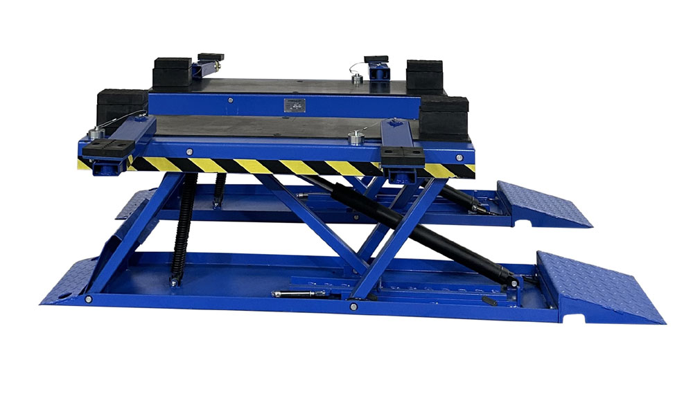 TUXEDO PL6K 6,600 LB LOW-RISE PIT LIFT - INCLUDES POWER UNIT AND STAND