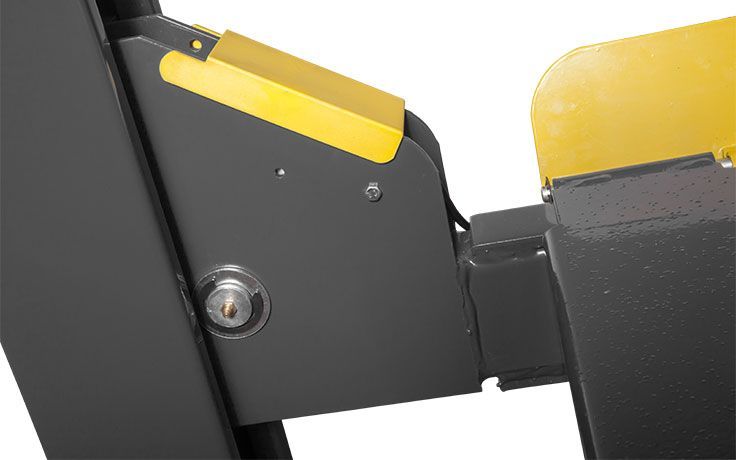 BENDPAK HD-7W 7,000-LB. CAPACITY ALI CERTIFIED SHORT RUNWAYS EXTRA-WIDE, EXTRA-TALL