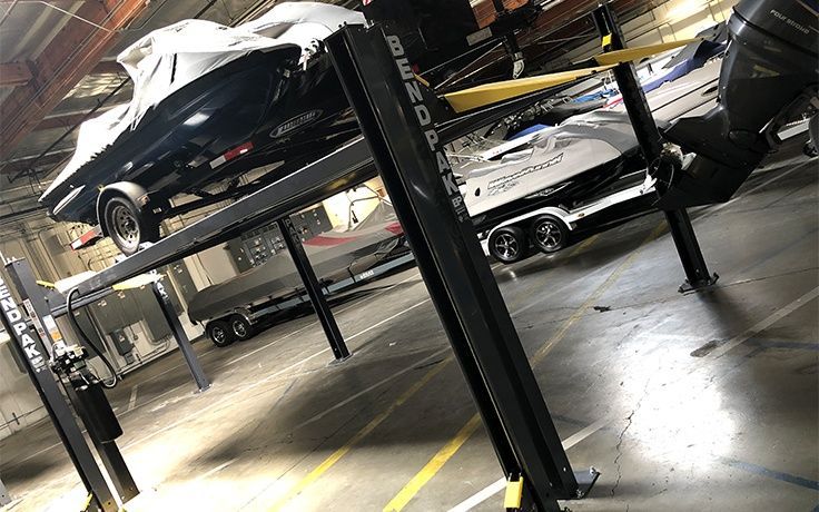 BENDPAK HD-7500BLX 7,500-LB. CAPACITY / VEHICLE AND BOAT STORAGE LIFT / 82" RISE