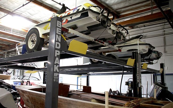BENDPAK HD-7500BLX 7,500-LB. CAPACITY / VEHICLE AND BOAT STORAGE LIFT / 82" RISE