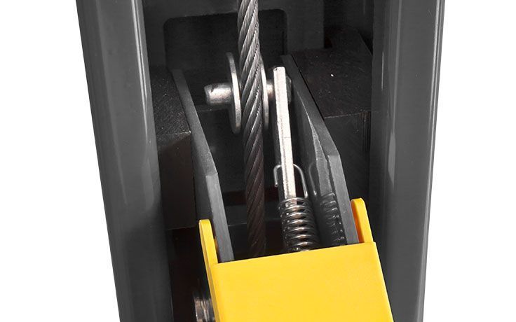 BENDPAK HD-9ST 9,000-LB. CAPACITY ALI CERTIFIED NARROW WIDTH CAR LIFT
